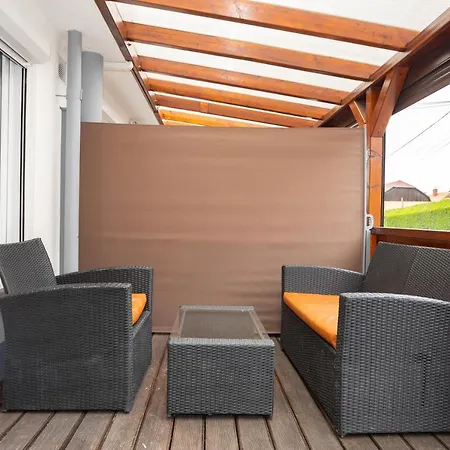 Elit Wellness Apartman *